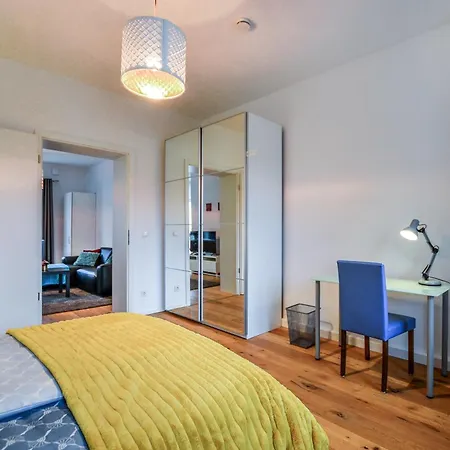 Voll Ausgestattetes Apartment *